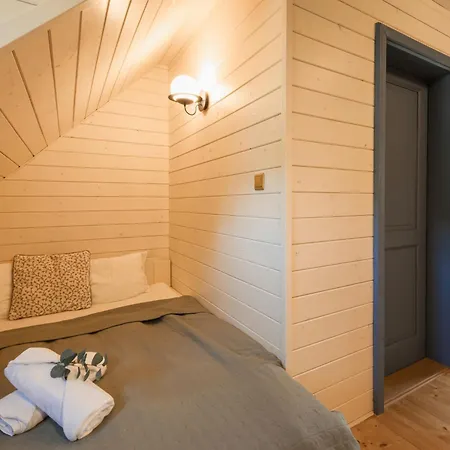 By Interhome بيت للعطل *